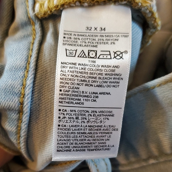 Banana Republic Light Blue Travel Jeans - Picture 7 of 9